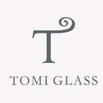 Tomi Glassロゴ画像