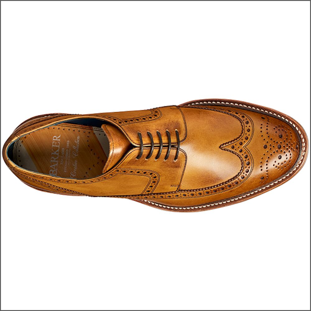 wingtip derby brogue