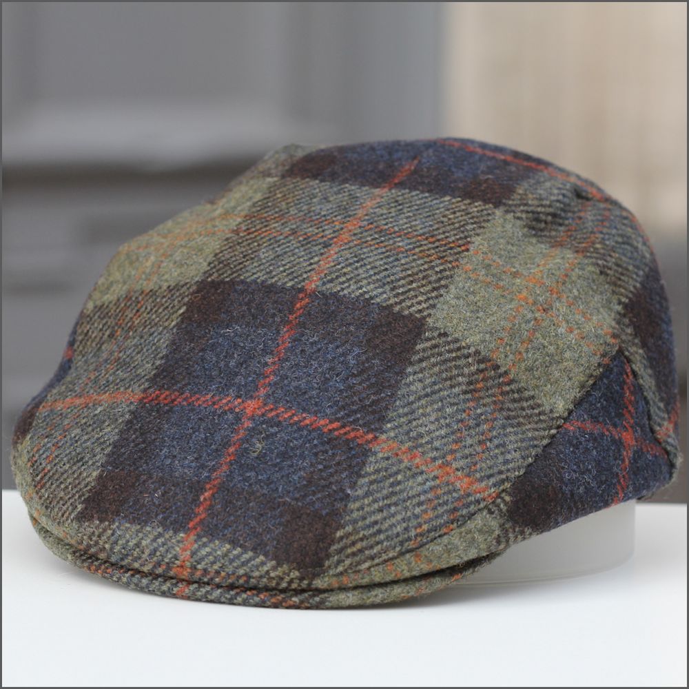 Cambridge Navy Olive Check Cap+