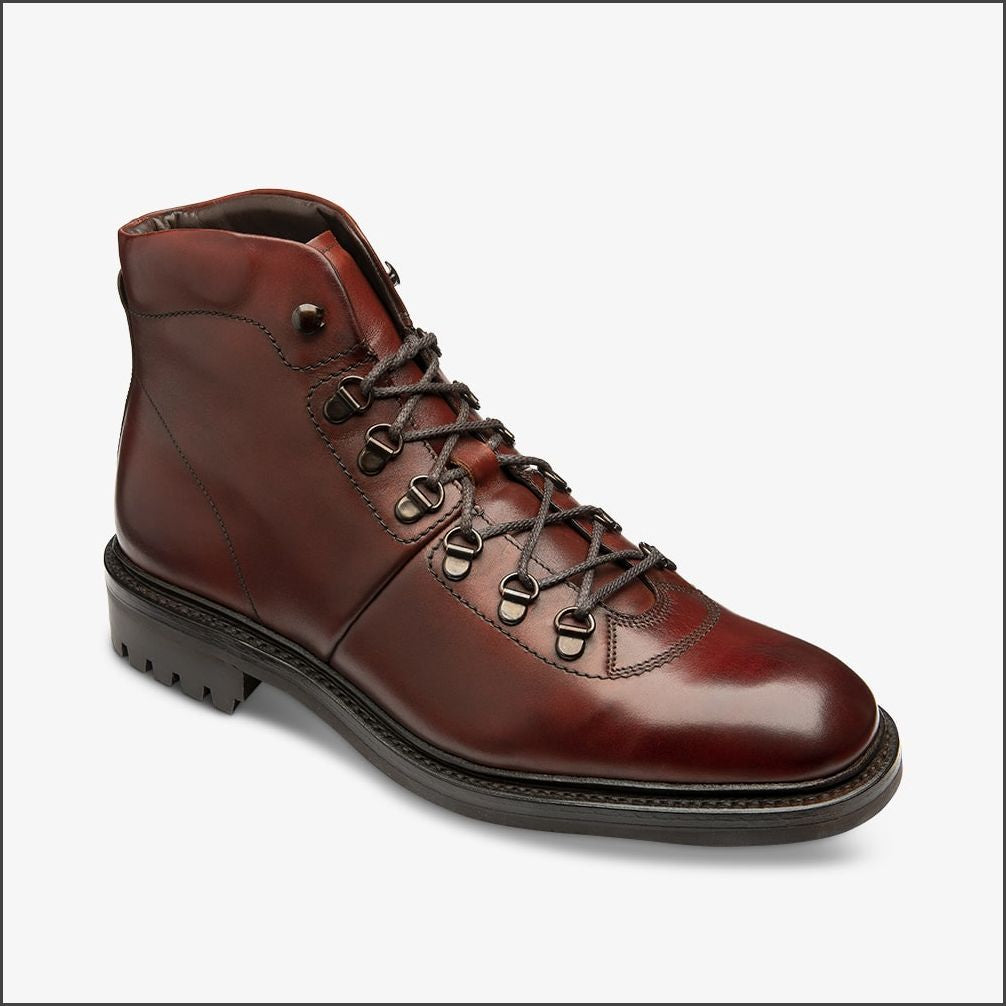 Loake Hiker Conker Brown Boot size 8. Only//