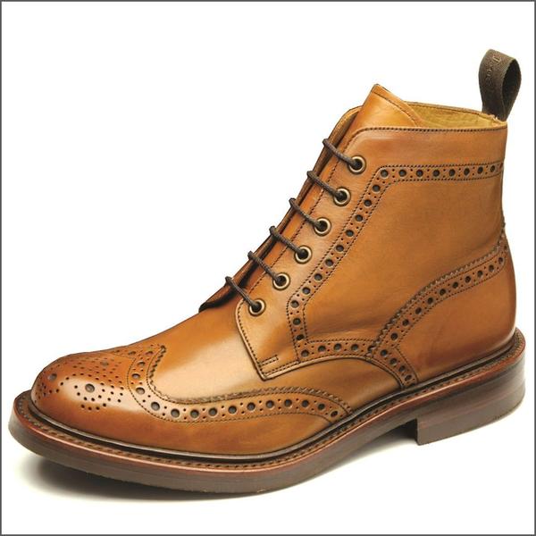 Loake Bedale Tan Brogue Boots: | cwmenswear