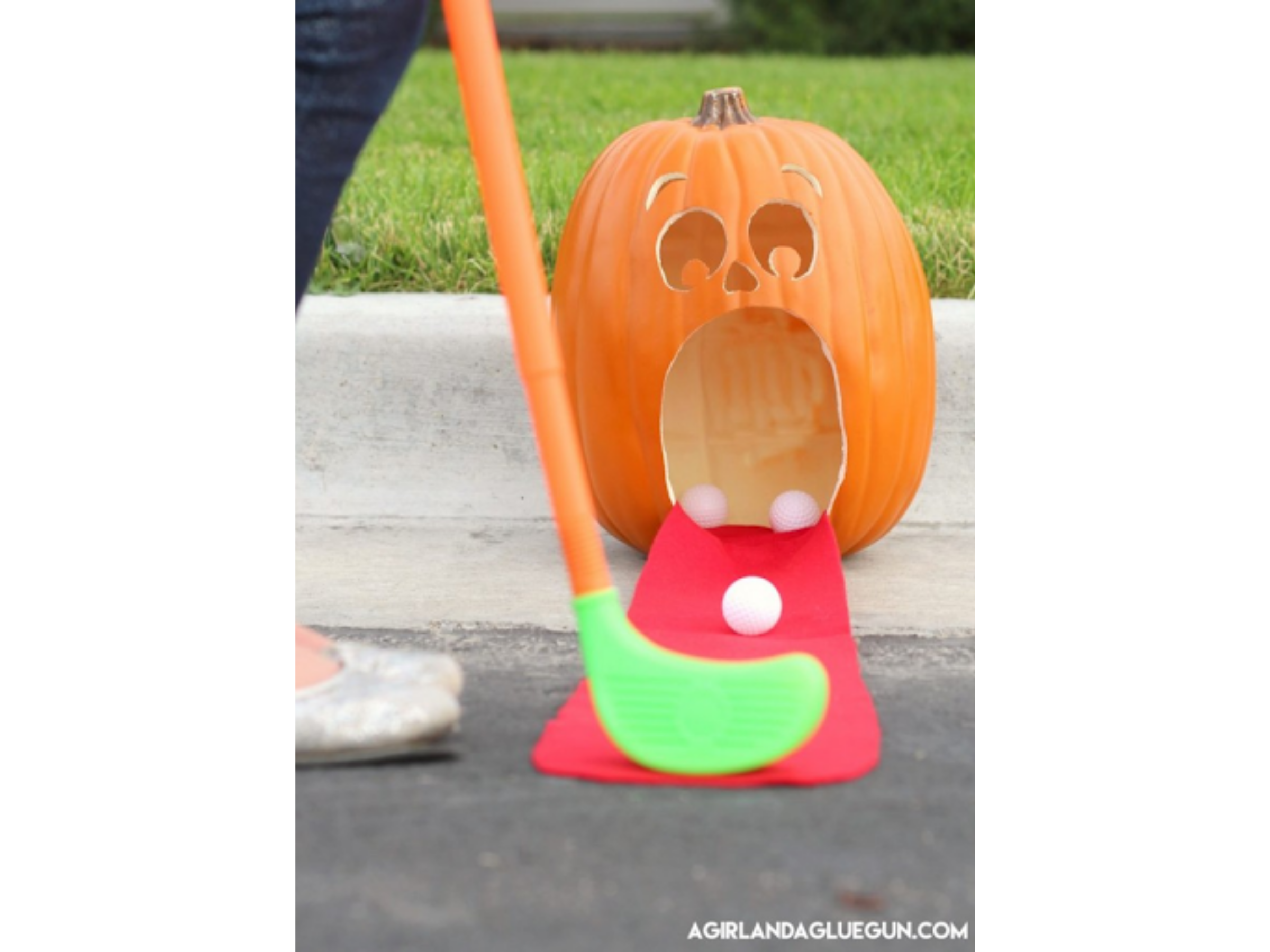 Pumpkin Patch Golf Halloween Activities 