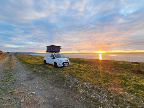 RoofBunk Roamer Hard Shell Roof Tent