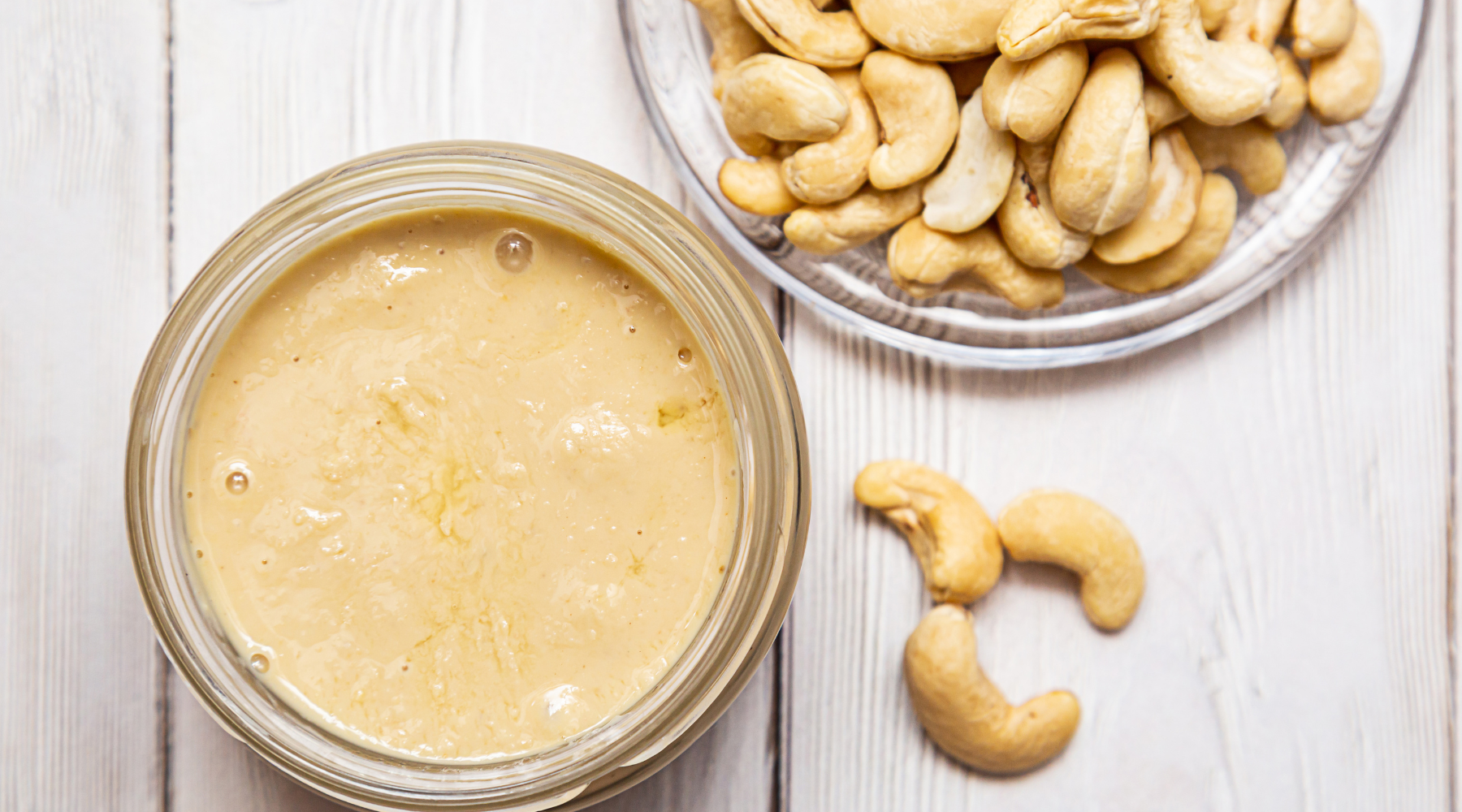 Cashew butter: A creamy spread made from roasted cashews. Perfect for toast, smoothies, or as a dip.