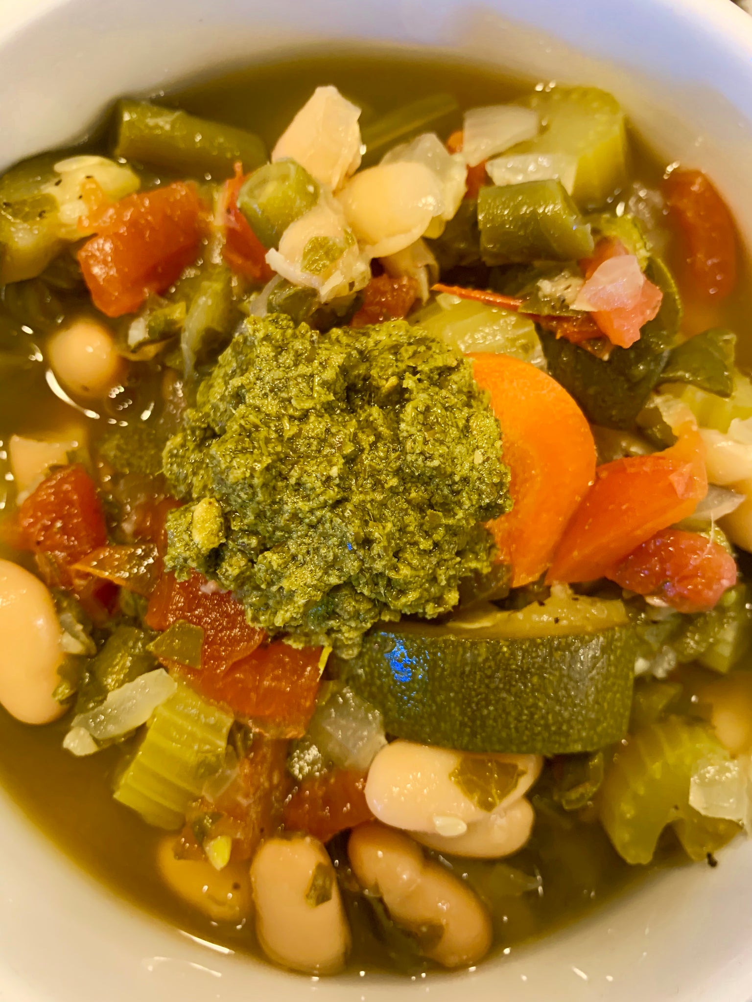 Pesto, Bean, Veggie Soup. Delish! Slow cooker/ crock pot recipe | Lid ...