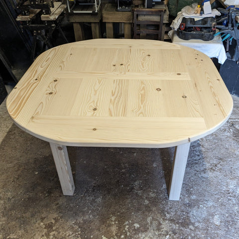 Intricate scaffold board dinner table