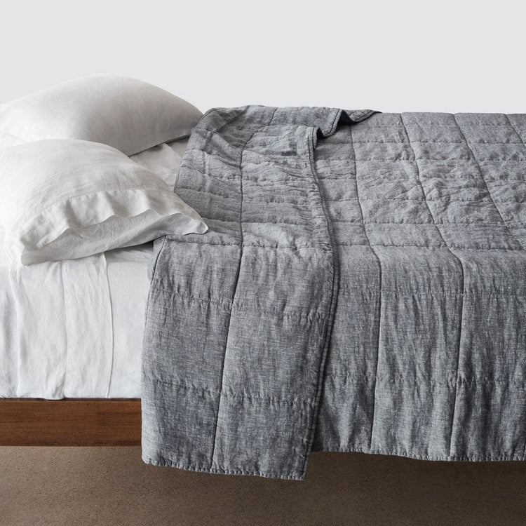 Stonewashed Linen Quilt - Indigo Chambray