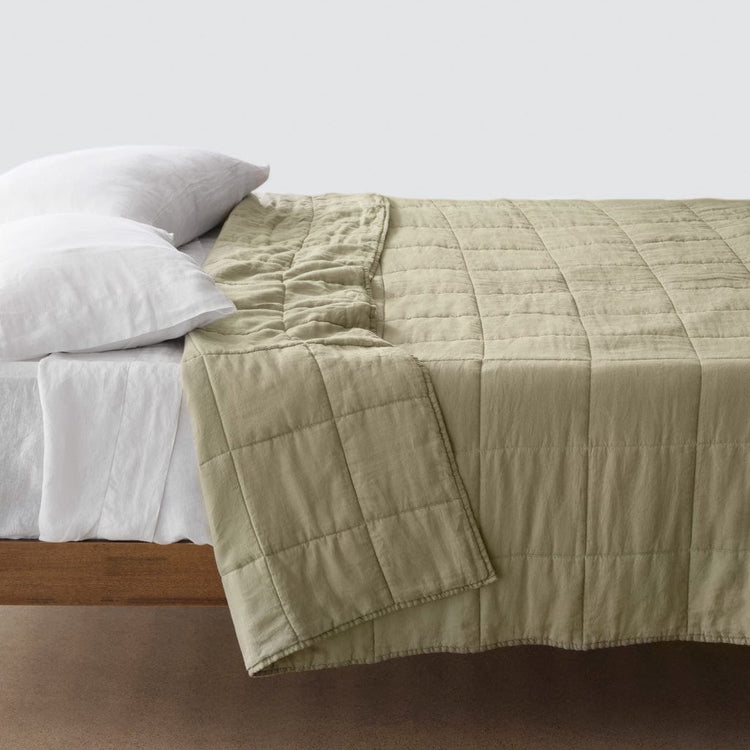 Stonewashed Linen Quilt - Sage