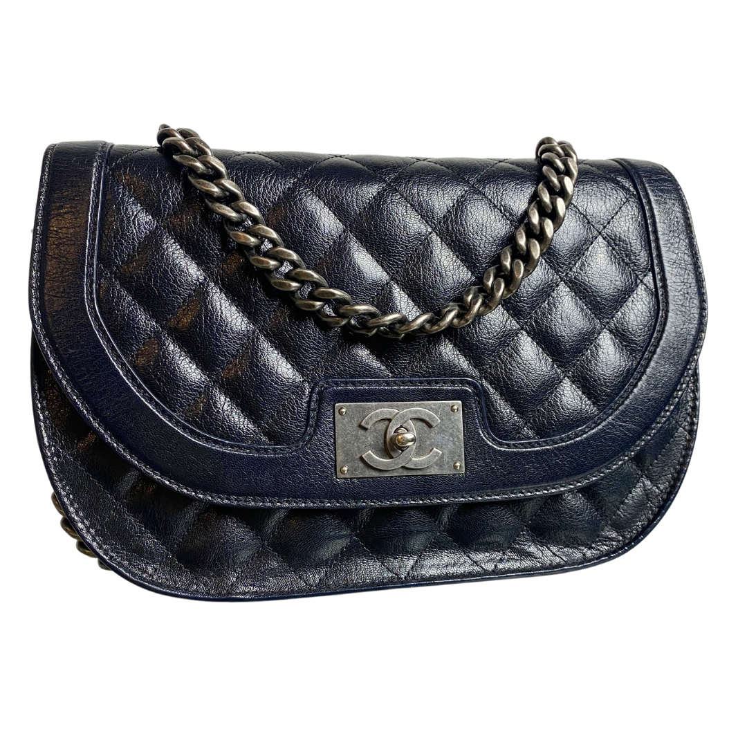 Buy Chanel Saddle Bag Aged Calfskin Purple 367201