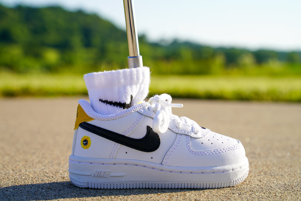 Nike Air Force 1 - Standing Sneaker Putter Cover [Black / Wolf