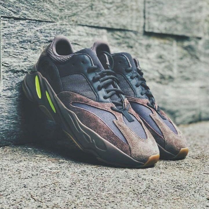 Buy first copy Adidas Yeezy Boost 700 