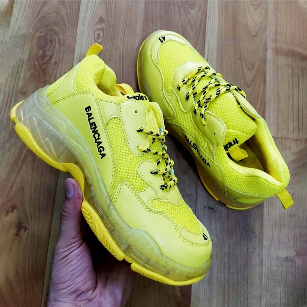 balenciaga triple s first copy