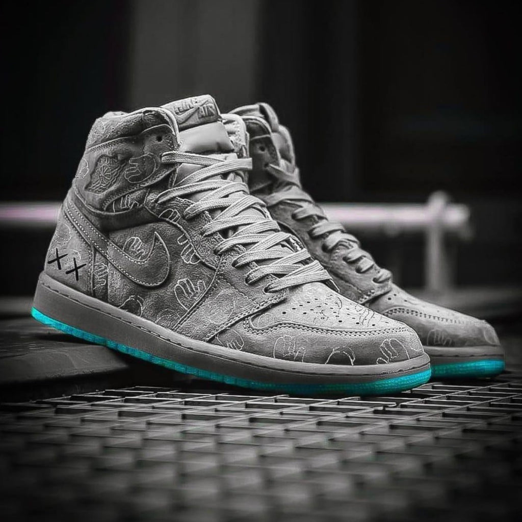 jordan 1 kaws