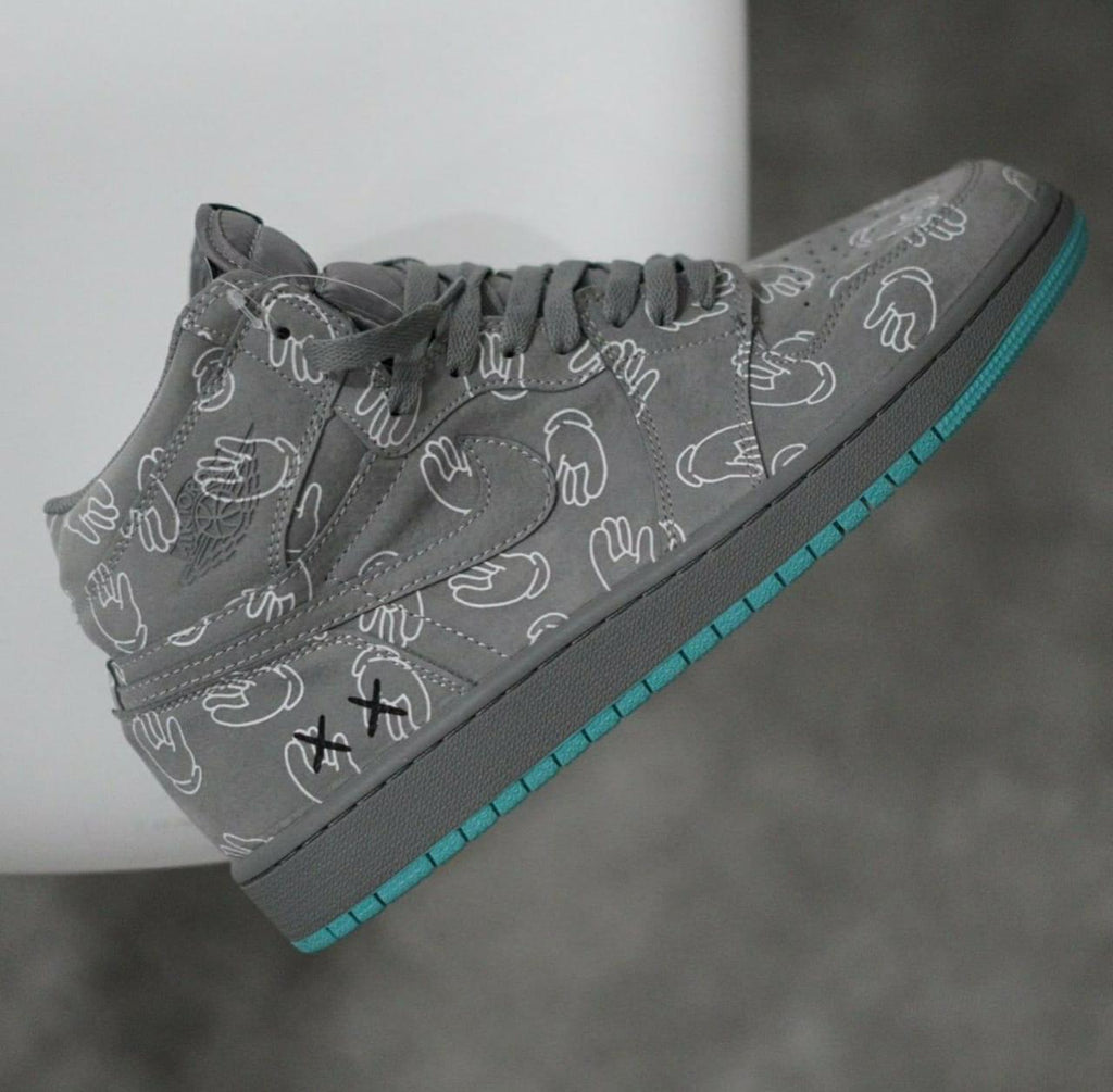 air jordan 1 kaws