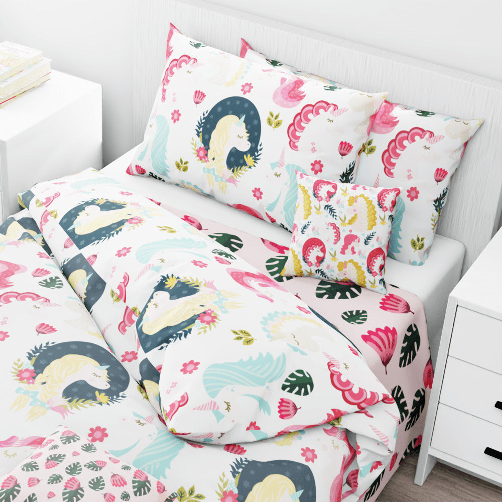 Unicorn Fancy Pattern Reversible Duvet Bed Set