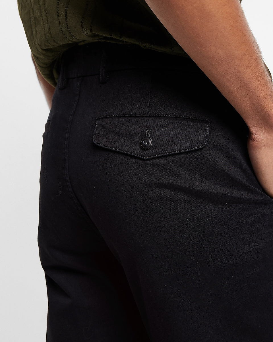 Express Men | Athletic Slim Pleated Hyper Stretch Chino in Pitch Black ...