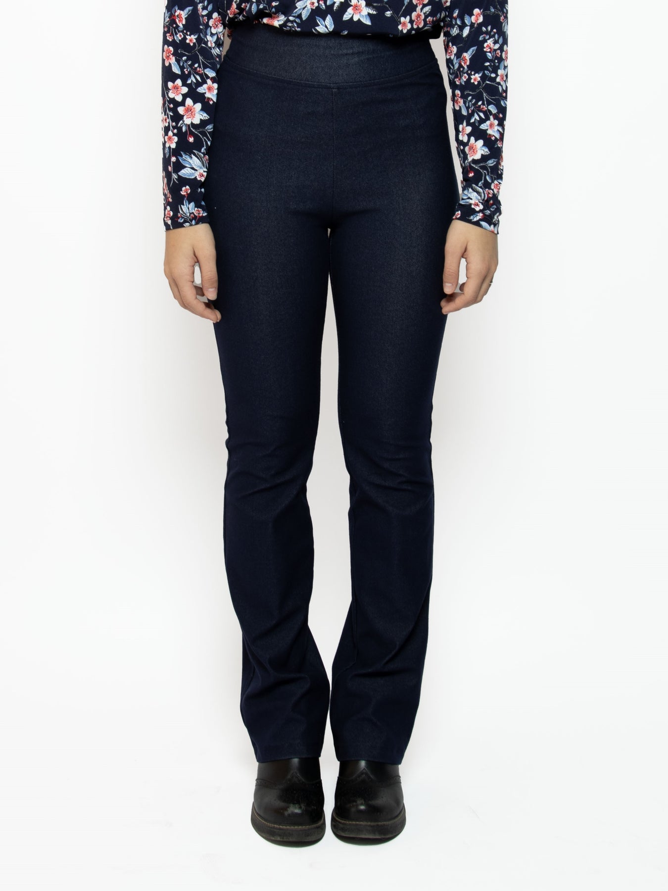 Kim & Co. Deluxe Denim Knit Narrow Leg Pant With Pockets