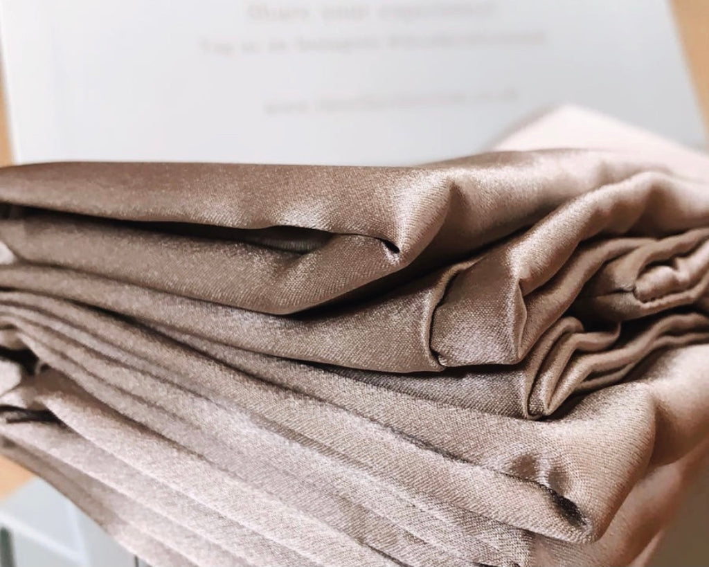Silk pillowcase - 100% mulberry silk - The Silk Collection