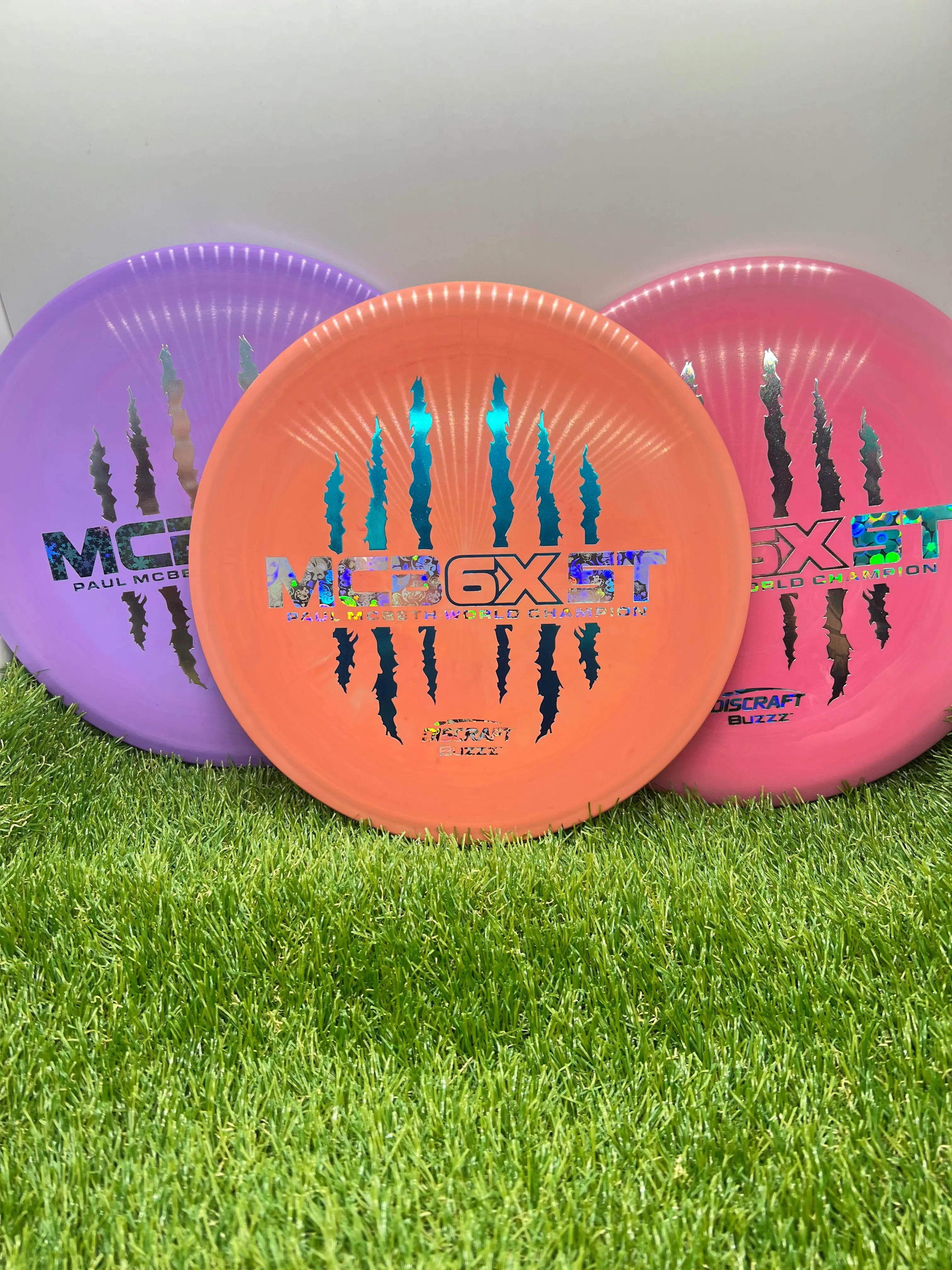 Discraft Paul McBeth MCB6AST Buzzz - Multiple Options Available