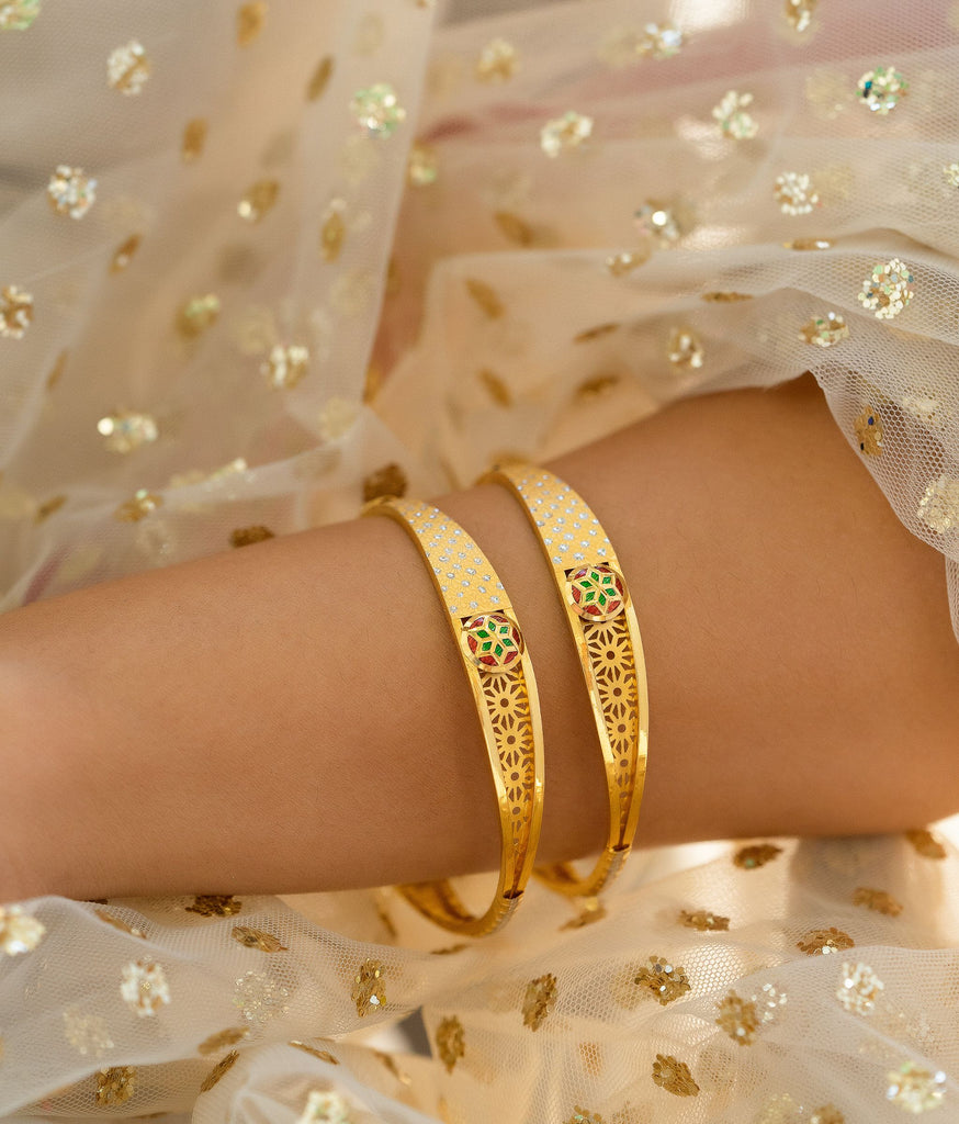 Aaliya Gold Bangles (Set of 2) | R Narayan Jewellers