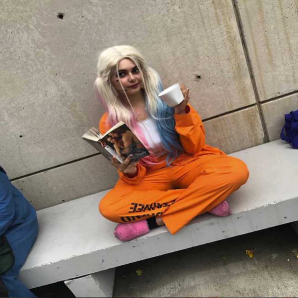 Harley Quinn Detainee Costume Set Girl 5