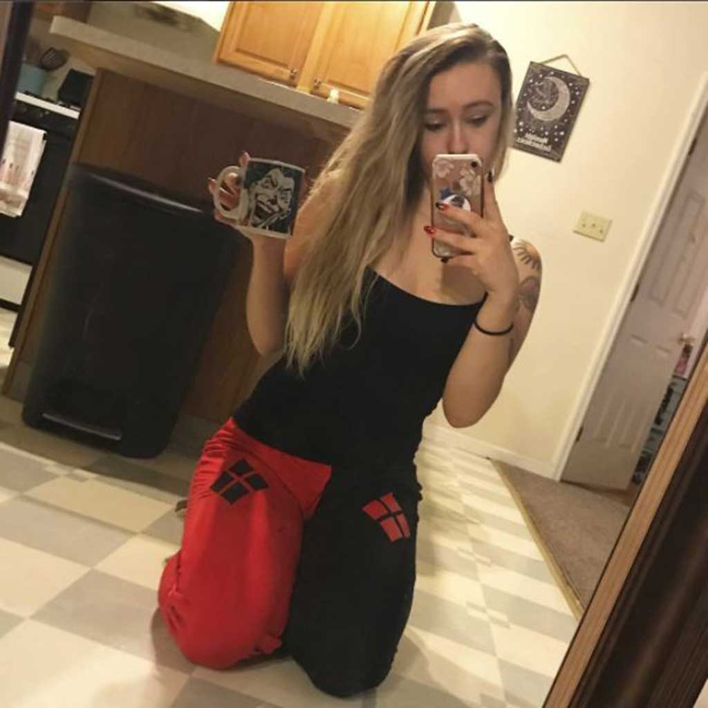 Harley Quinn Lounge Pants Girl 2