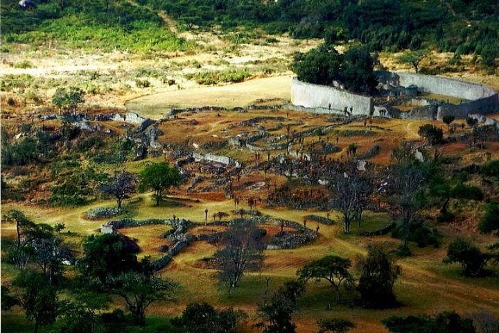 Wide view of Great Zimbabwe