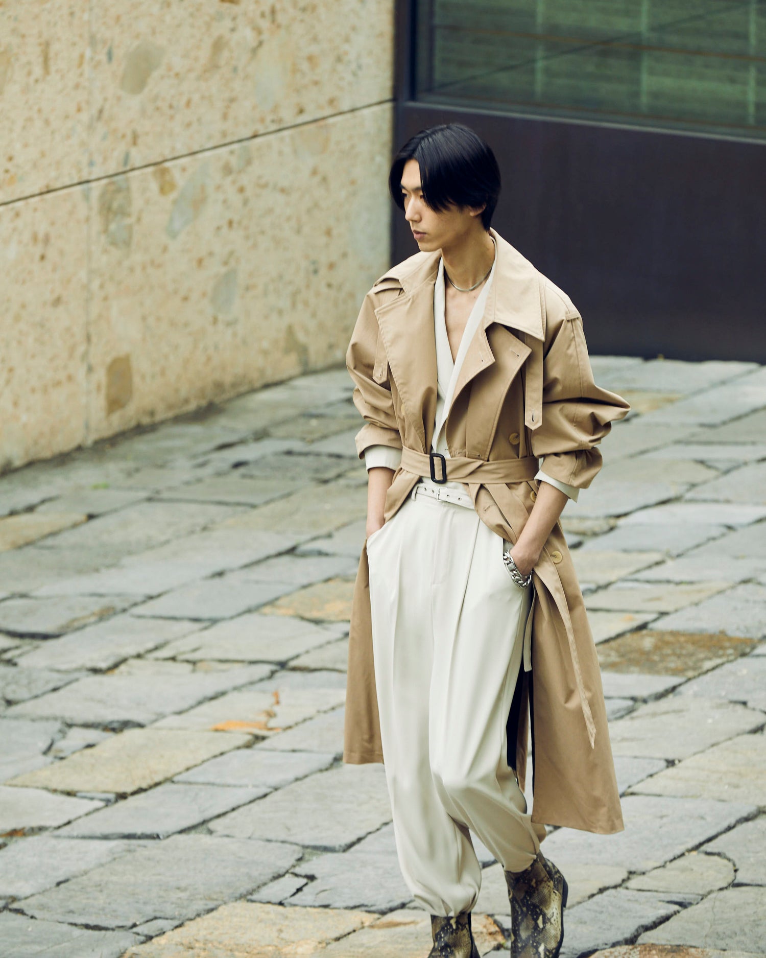 流行のアイテム seyto Two tone layered trench coat ベージュ ...