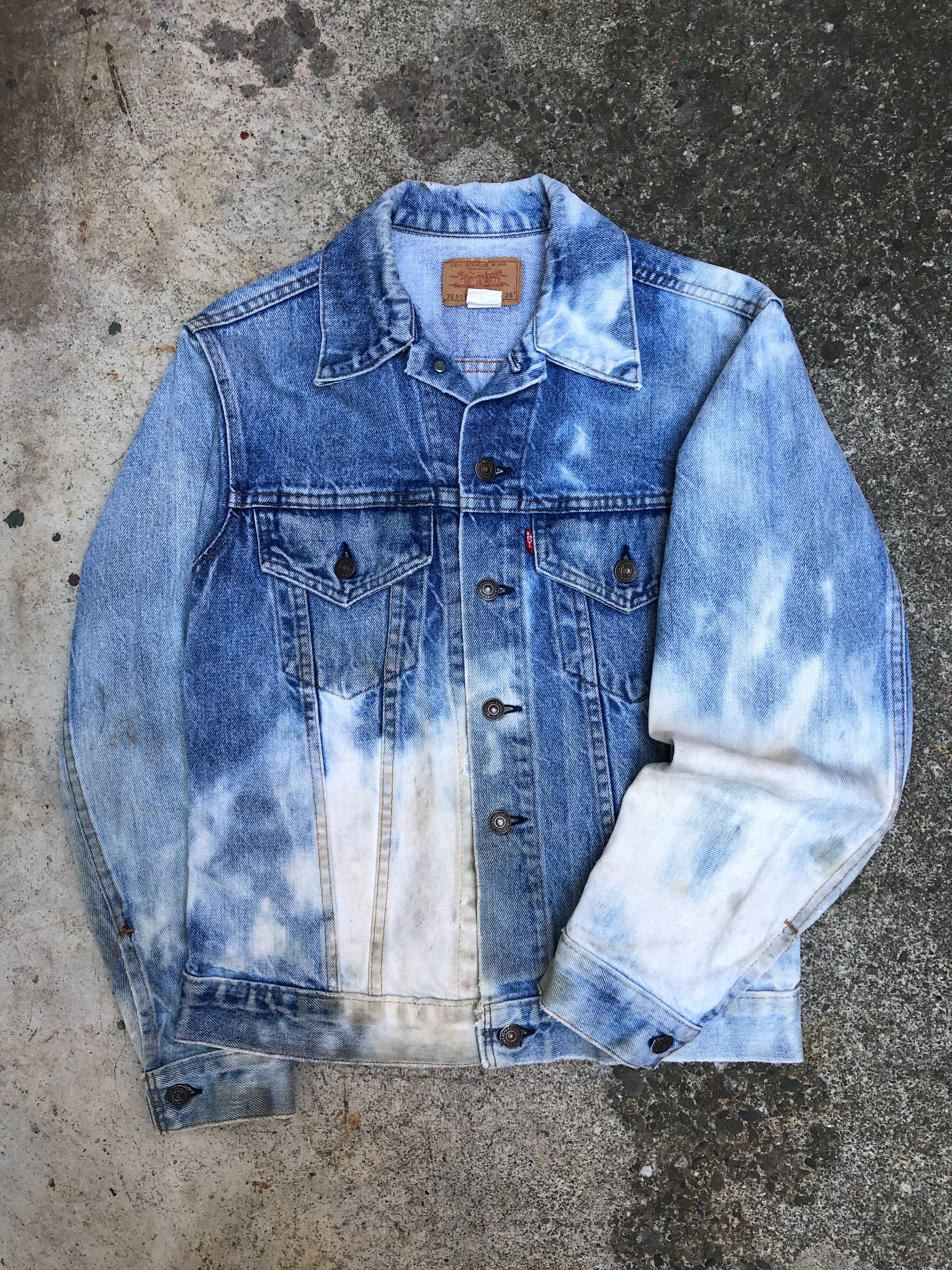 1970s Levi’s Bleached Blue 70505 Denim Jacket (XS/S)