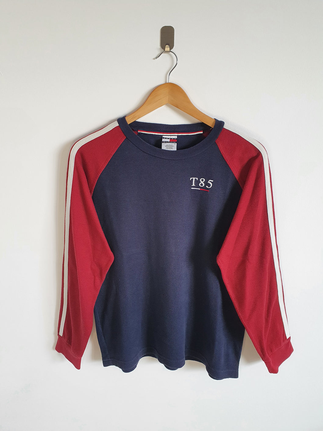 red tommy hilfiger jumper womens