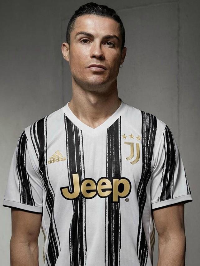 juventus ronaldo strip