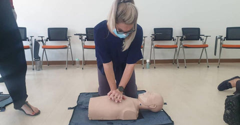 CPR AED Training with Mandarin International School