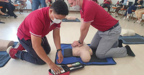 CPR AED Training with Mandarin International School
