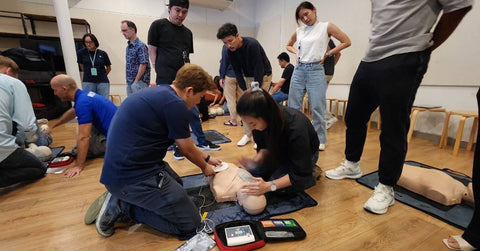 CPR AED Training with Omise