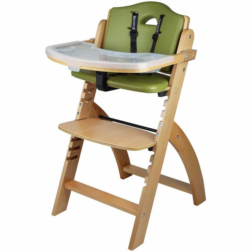 SOLID WOOD HIGH CHAIRS: WHY THEY’RE BETTER THAN PLASTIC