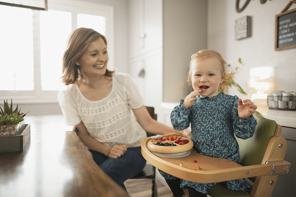 BAMBOO BABY SUCTION PLATE (ROUND) + SPOON