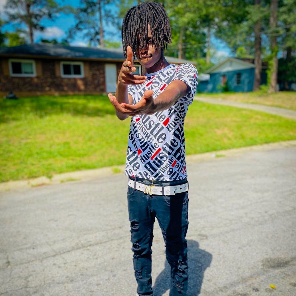 Florida rapper and vocalist Baby Gallaxy profile and link to full artist page