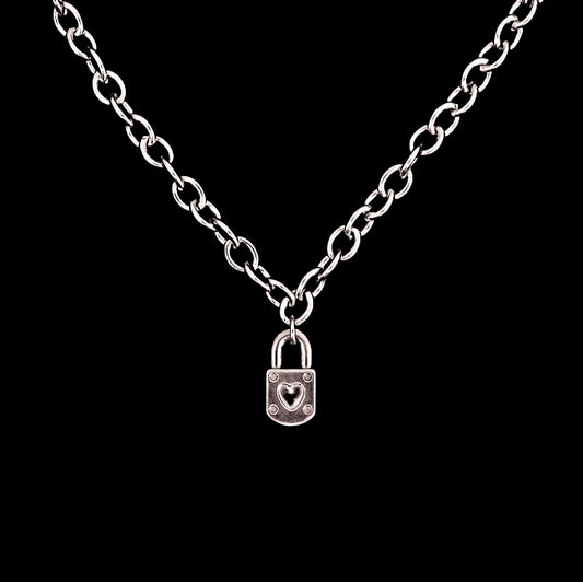 Jess Lock Chain Necklace in Silver