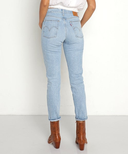 Wedgie Icon Fit Jeans - Tango Light – #SimplyGood
