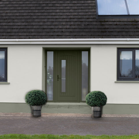 Front door painted in Coloutrend Natterjack from the Weather collection