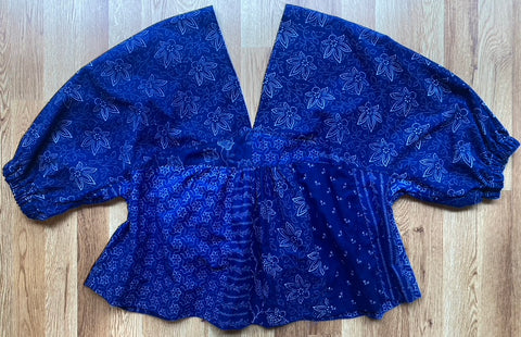 Zero-waste blouse in blue-dye fabric