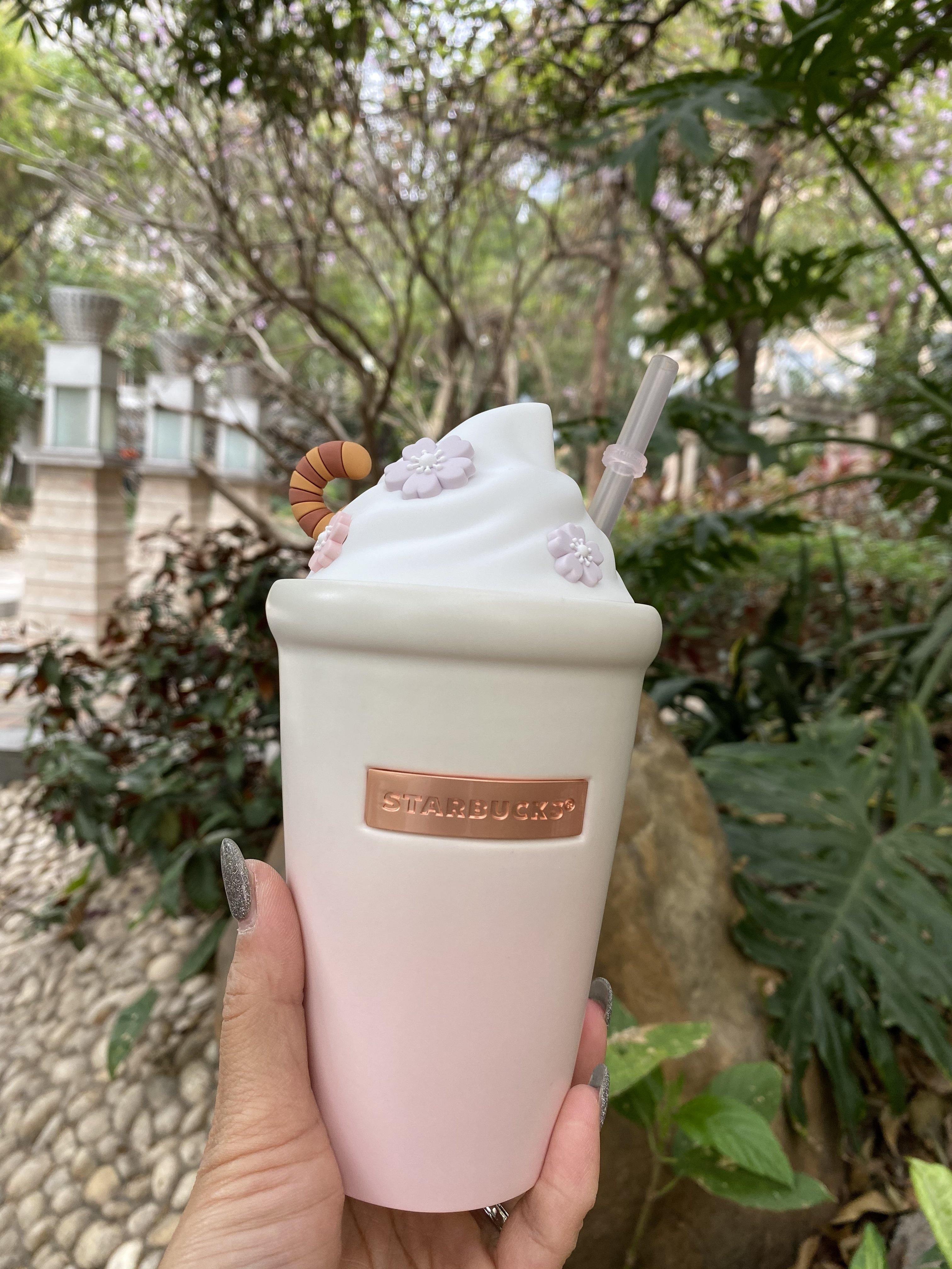 Starbucks China - Sakura 2021 - Kitty Paw Straw Topper Cherry Blossom —  USShoppingSOS