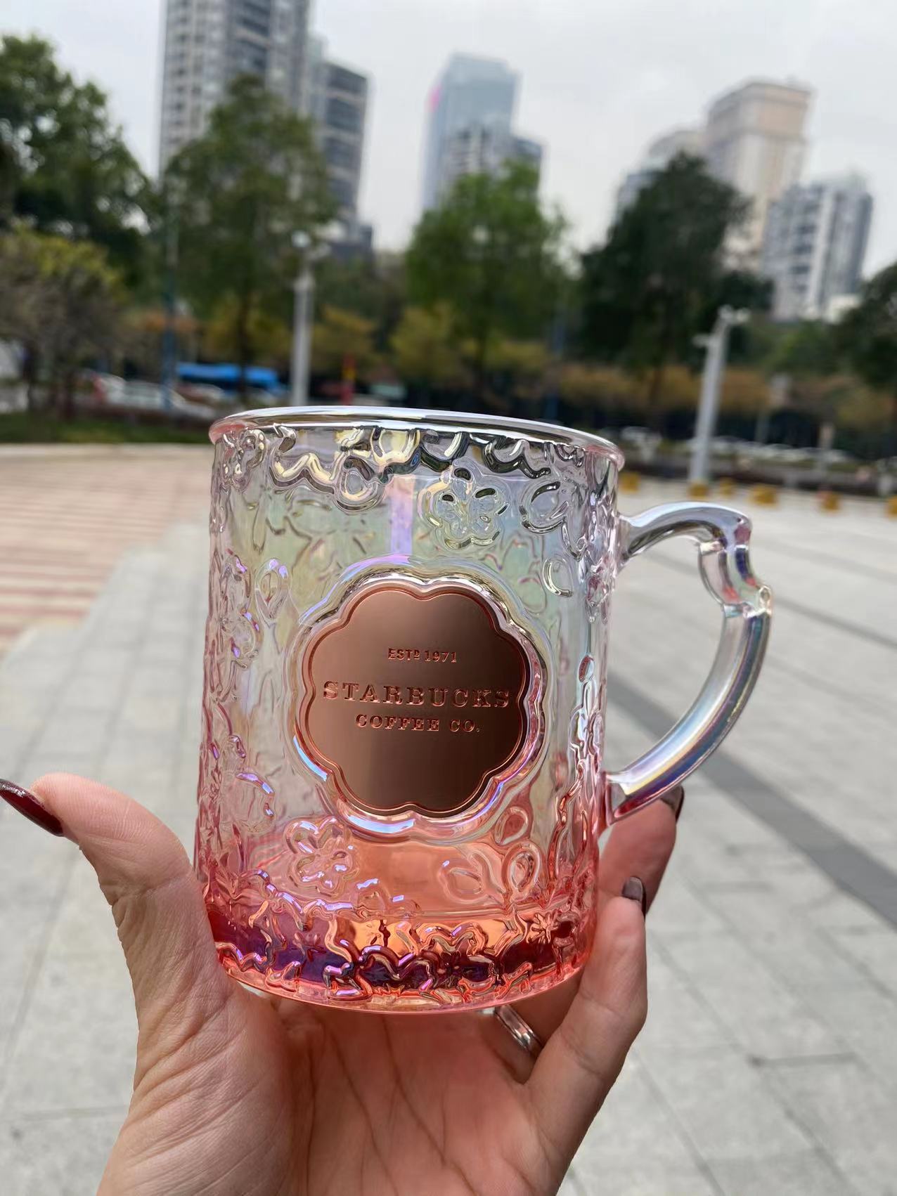 Starbucks 550ml/19oz Goddess of illusion Sakura Pink Glass Cup