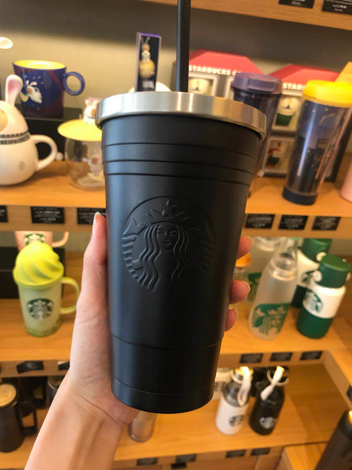 Starbucks 2021 Square 9.5oz Plastic Straw Cup with Diamond Shaped Bag