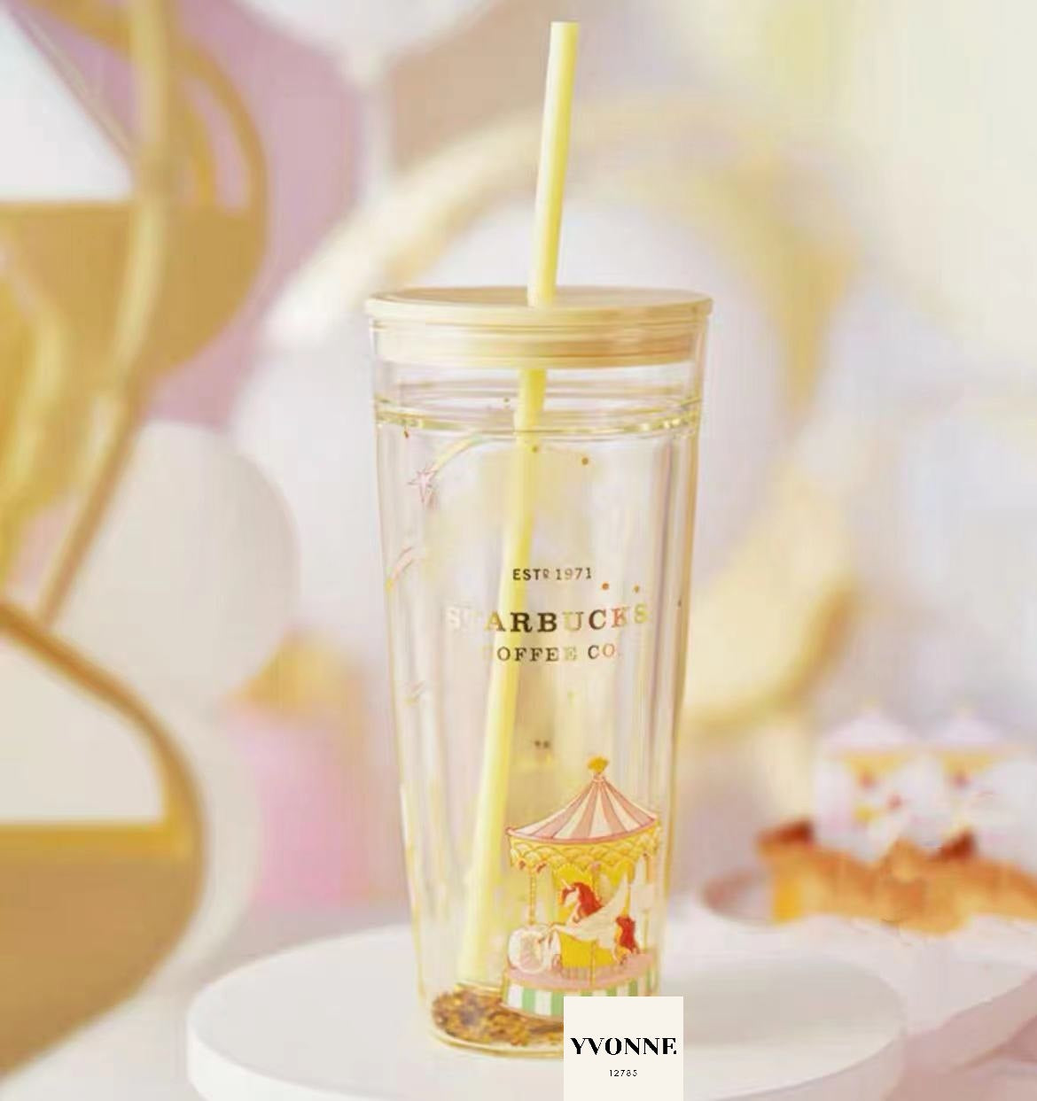 Starbucks China Summer 2021 Camping Bear Shaped Glass 14oz Straw Cup