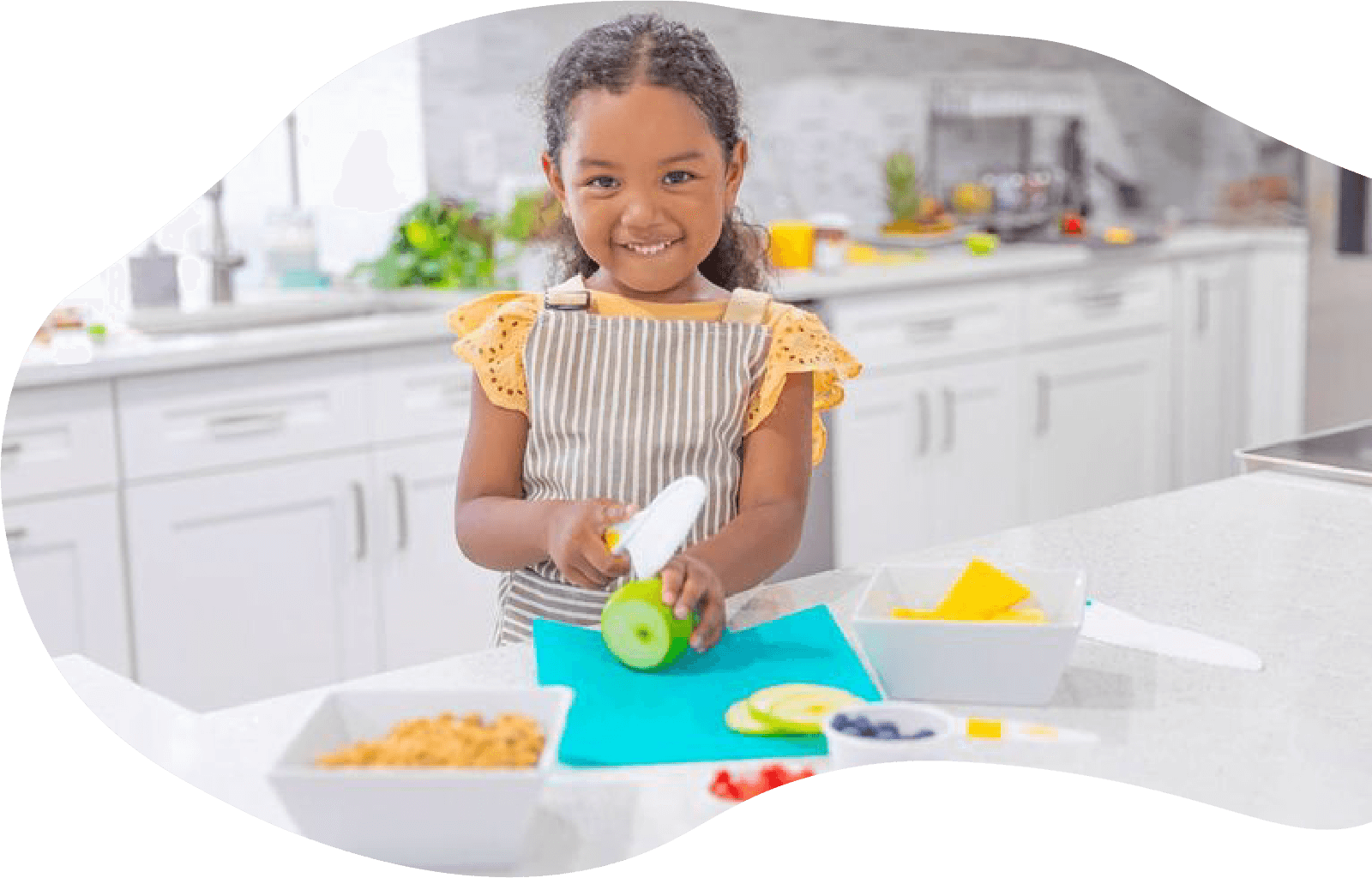 Tovla Jr. Kids Kitchen 3 Knife & Foldable Cutting Board Set Green 2pk -  20900974