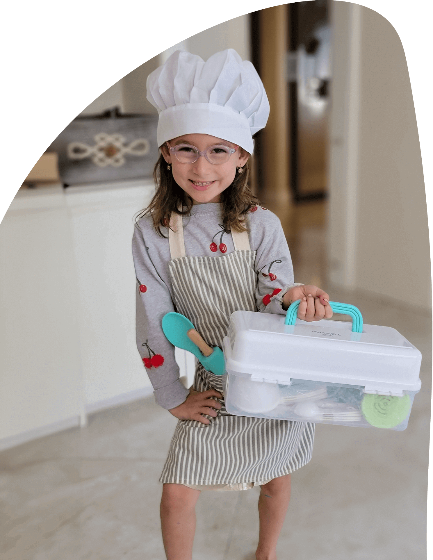 Tovla Jr. Kids Kitchen Knife and Foldable Cutting Board Set