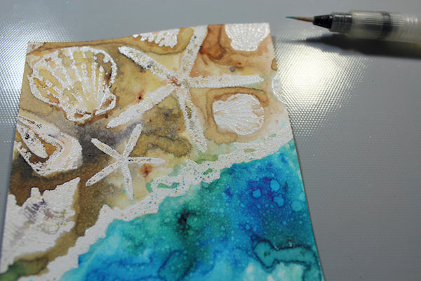 Beach Card with Sea Breeze Collection #clubscrap #colorburst #embossresist #seashells