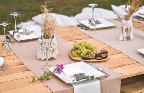 the best dining table for outdoor dining