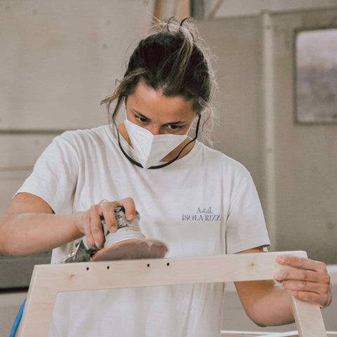 Levigazione del legno di un prodotto